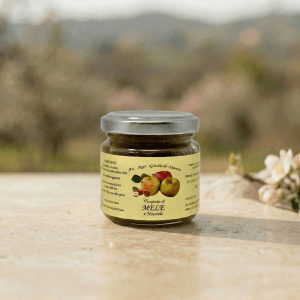 Composta di Mele e Nocciole